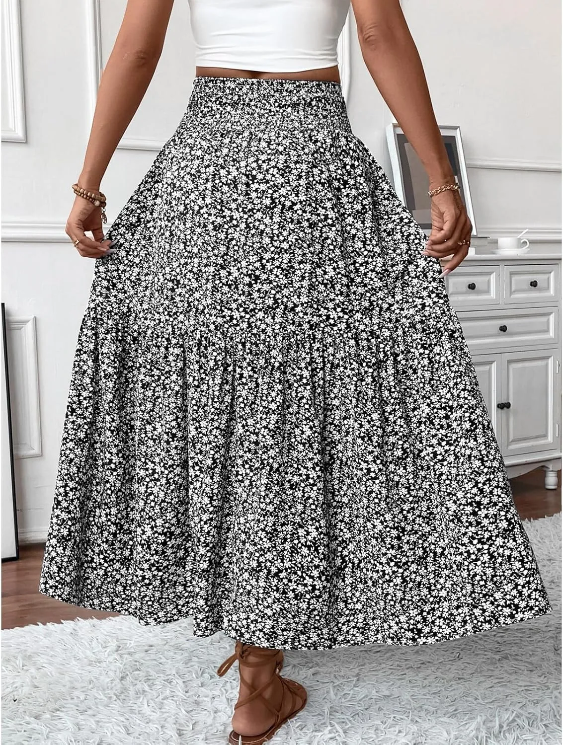 Blostirno Women's Floral Long Skirt Smocked Elastic High Waist Summer Boho Tiered Flowy Casual Maxi Skirts with Pockets