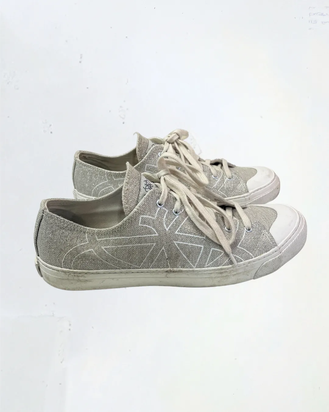 Pozu Silver Sparkle Trainers in Size EU41